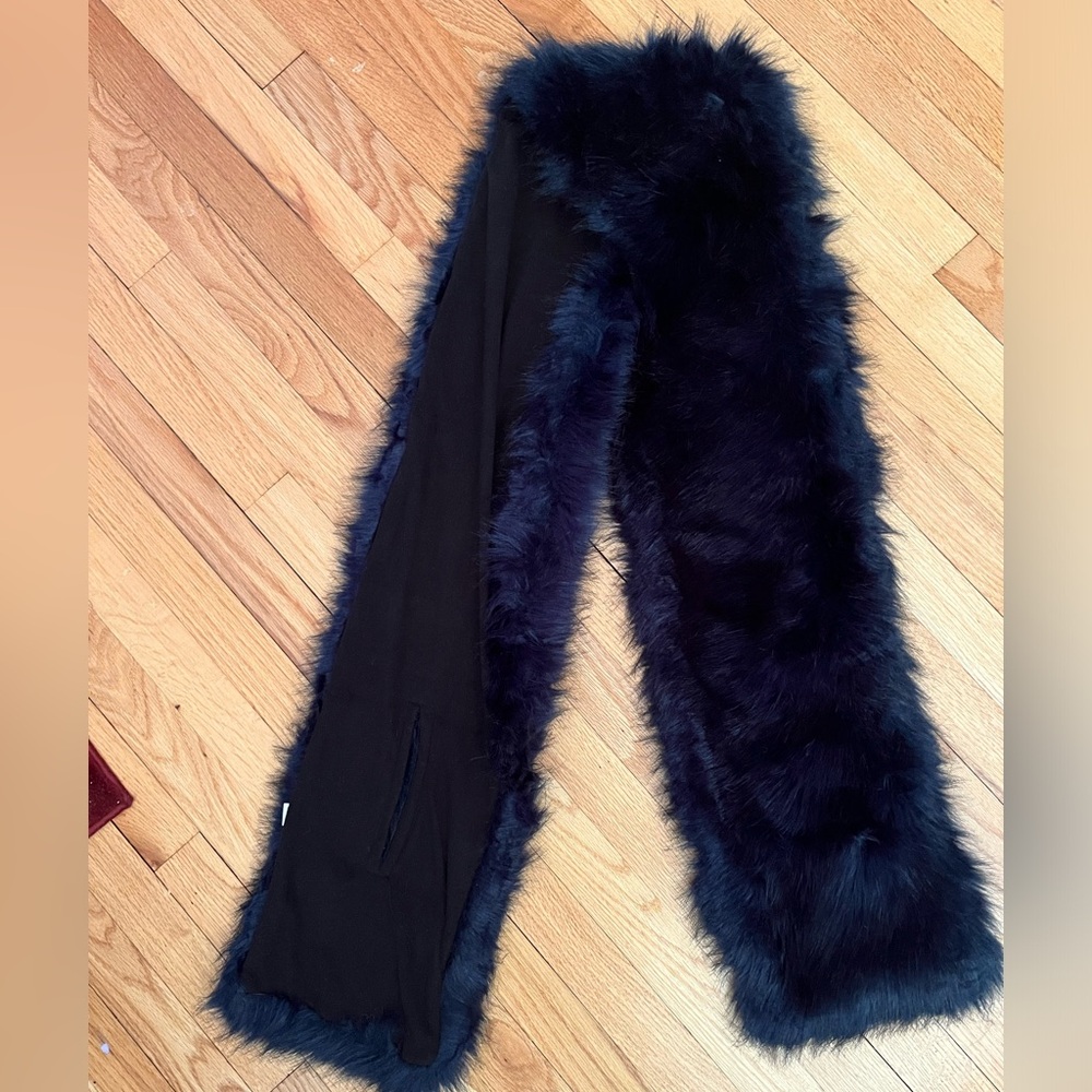 Faux fur blue stole! Excellent condition